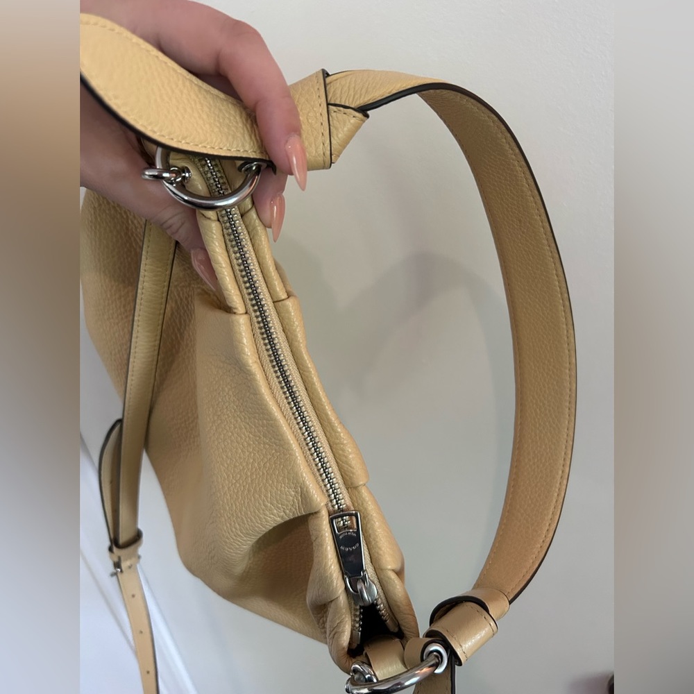 Yellow Coach Bag ✨ - Picture 3 of 5